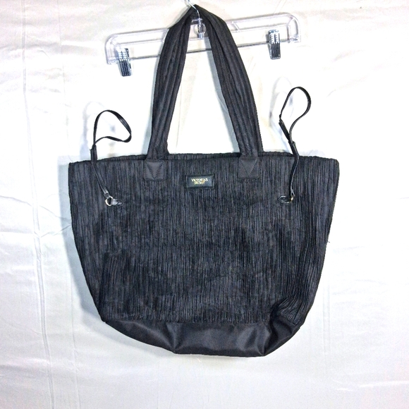 Victoria's Secret Handbags - Victoria's Secret Large Black Rpmantic "Look What I Got?" Tote/ Overnighter Bag